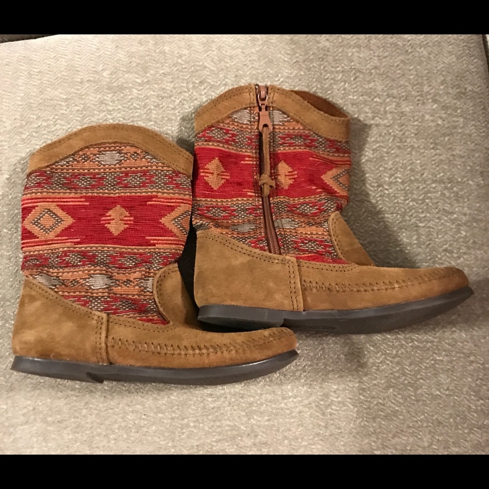 ✔️Minnetonka Baja Suede/Leather Boots✔️ Size 6 - Picture 3 of 8